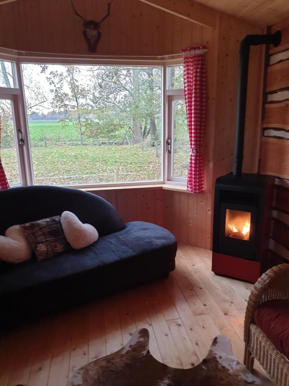 Tiny House Het Reebokje room 2